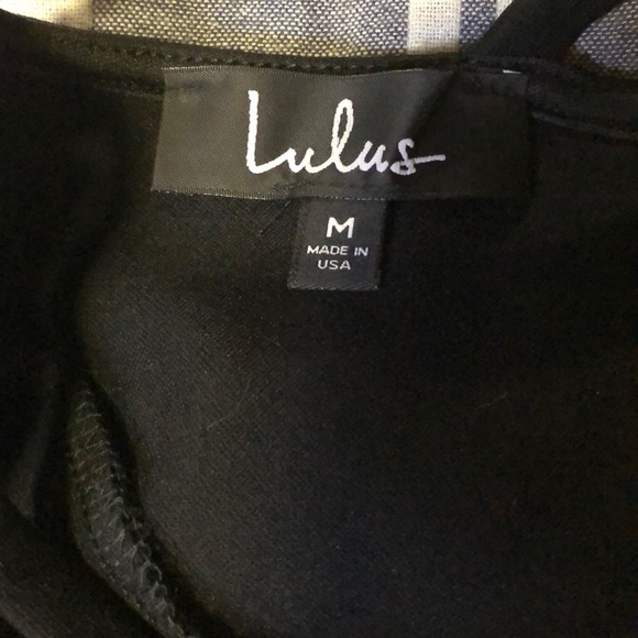 Lulu’s Bodycon Plunge Dress - Picture 4 of 4